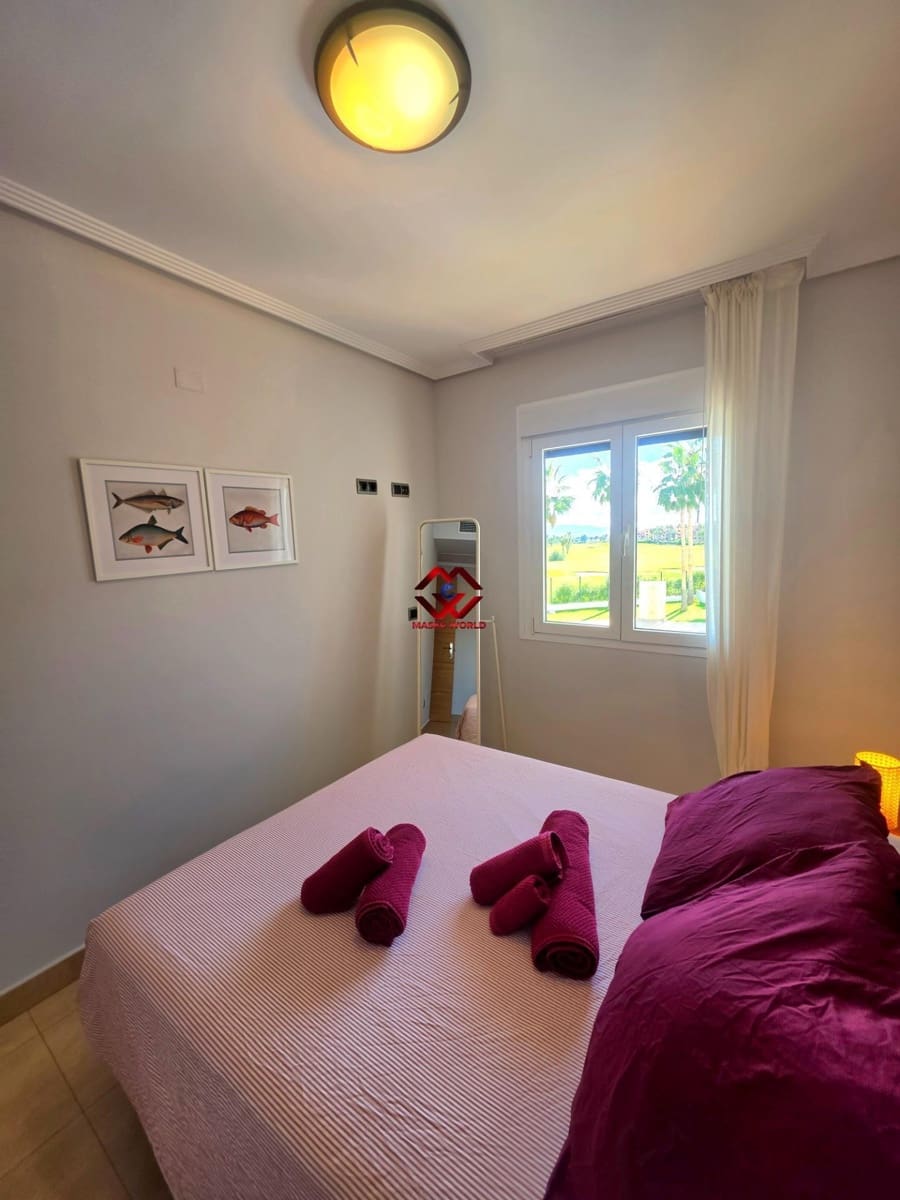2 soverom Leilighet til salgs i Los Alcazares med svømmebasseng garasje - € 219 000 (Ref: 10159670)