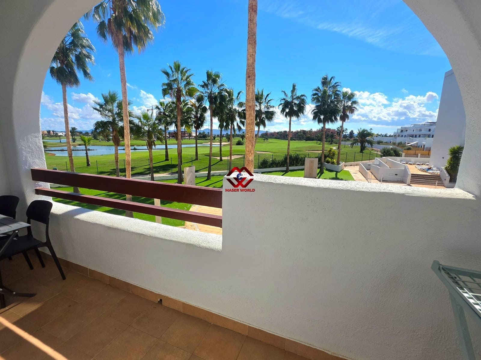 2 soverom Leilighet til salgs i Los Alcazares med svømmebasseng garasje - € 219 000 (Ref: 10159670)
