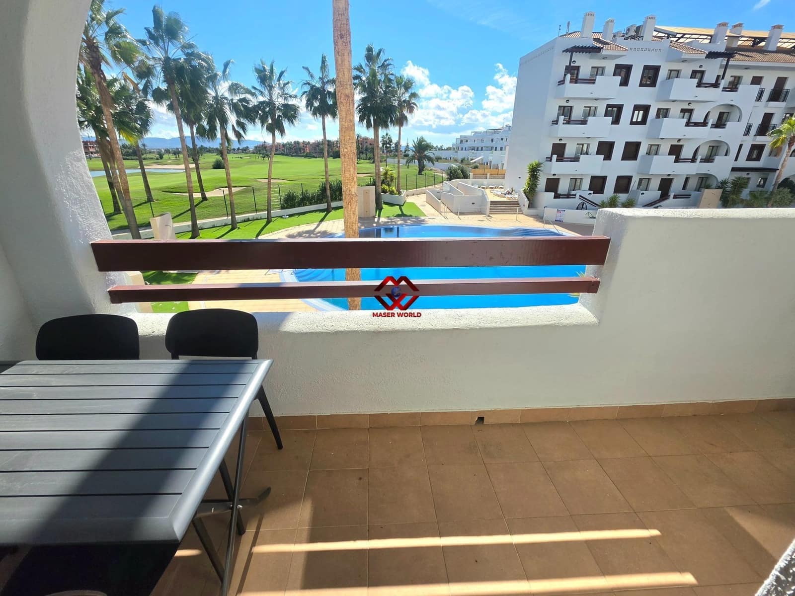 2 soverom Leilighet til salgs i Los Alcazares med svømmebasseng garasje - € 219 000 (Ref: 10159670)