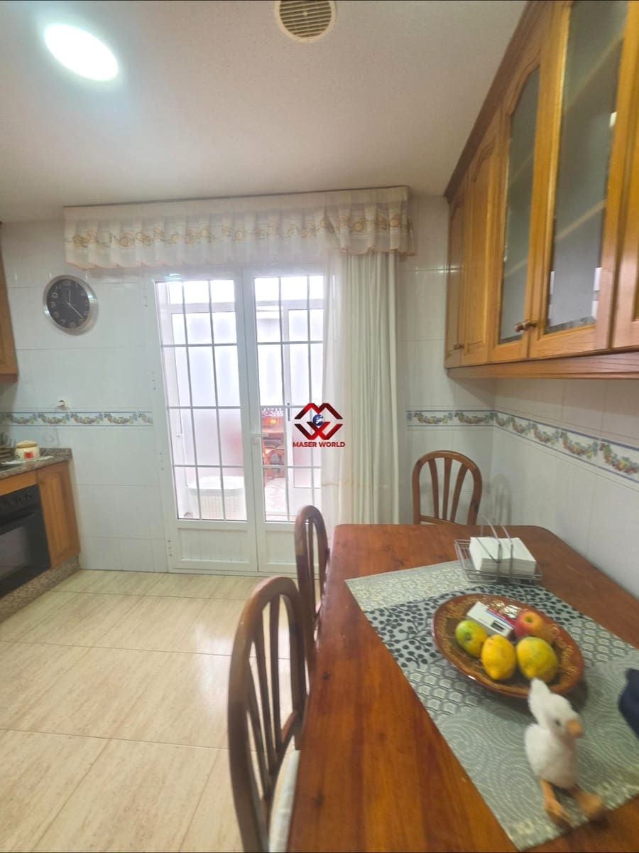 4 Zimmer Villa zu verkaufen in Santiago de la Ribera mit Pool Garage - 499.000 € (Ref: 10165026)