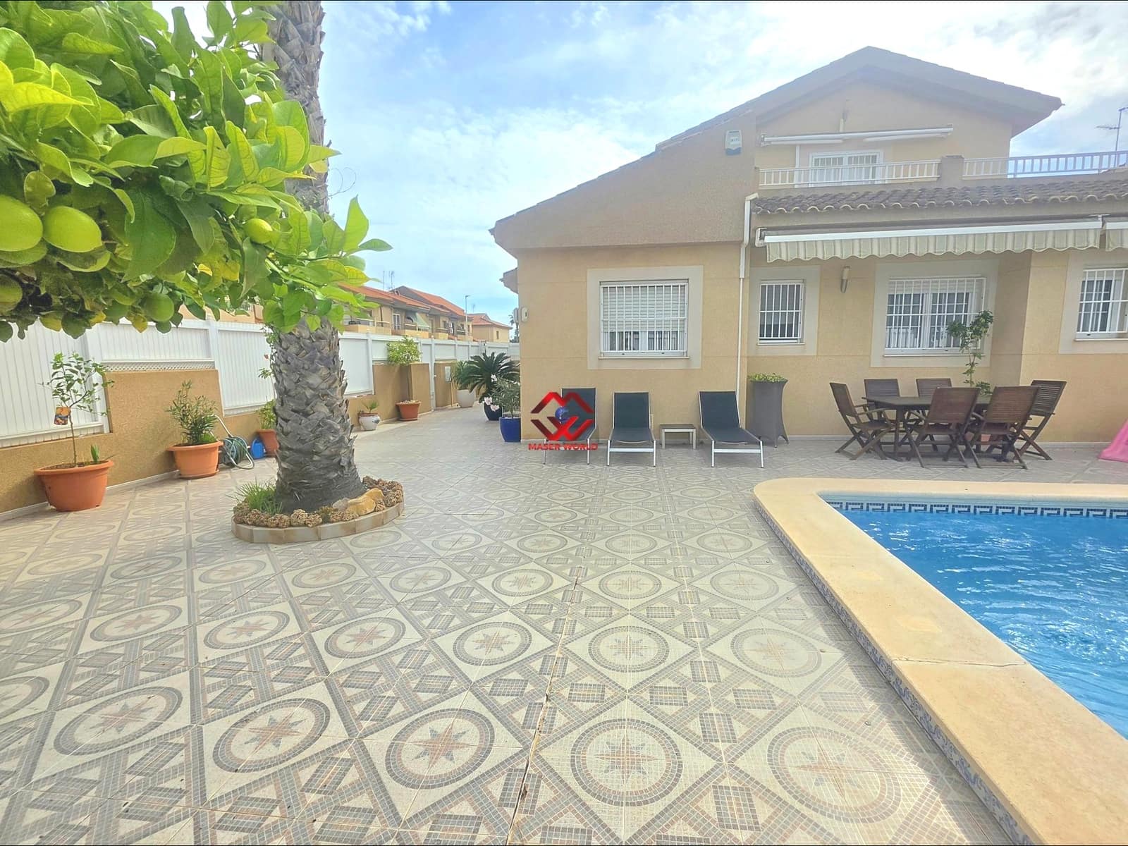 4 Zimmer Villa zu verkaufen in Santiago de la Ribera mit Pool Garage - 499.000 € (Ref: 10165026)