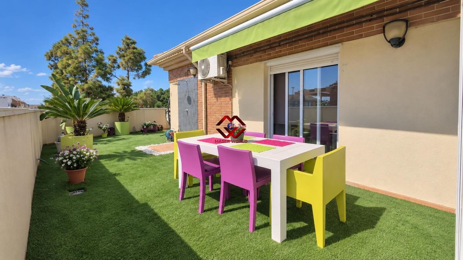 4 soverom Villa til salgs i Pilar de la Horadada med garasje - € 359 000 (Ref: 10168722)