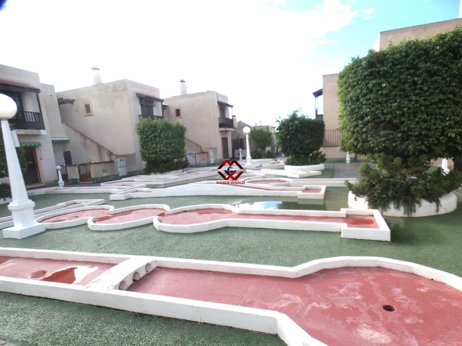 2 soverom Penthouse til salgs i Puerto de Mazarron med svømmebasseng garasje - € 124 900 (Ref: 10168723)