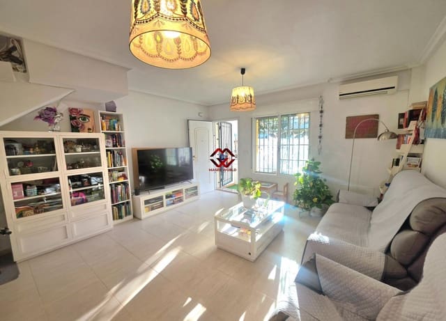 Adosado de 4 habitaciones en Santiago de la Ribera, San Javier en venta con piscina - 210.000 € (Ref: 10173925)