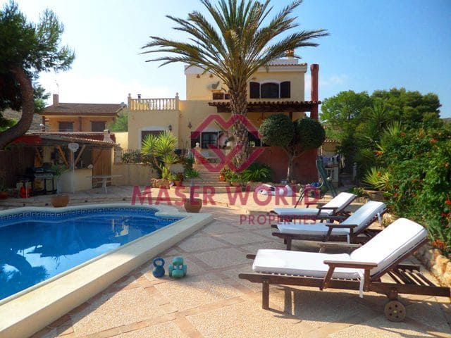 4 soveværelse Finca/Landehus til salg i Puerto de Mazarron med swimmingpool - € 399.000 (Ref: 4219819)