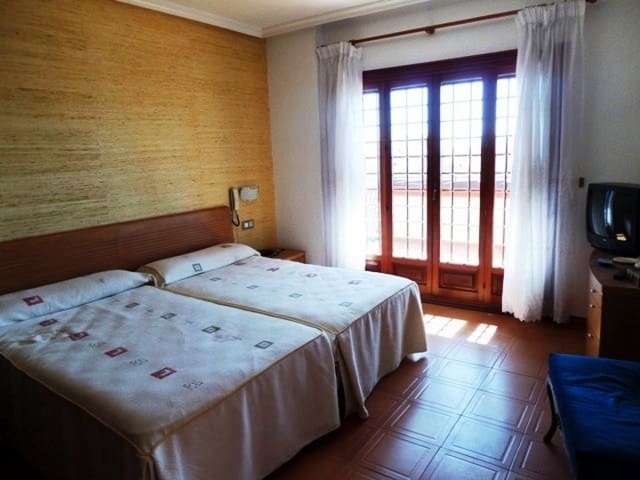 5 slaapkamer Villa te koop in Puerto de Mazarron met zwembad garage - € 589.000 (Ref: 4219860)