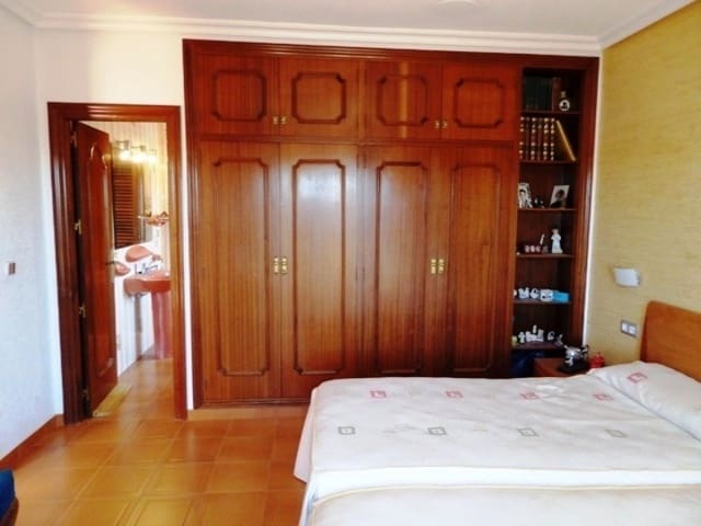5 slaapkamer Villa te koop in Puerto de Mazarron met zwembad garage - € 589.000 (Ref: 4219860)