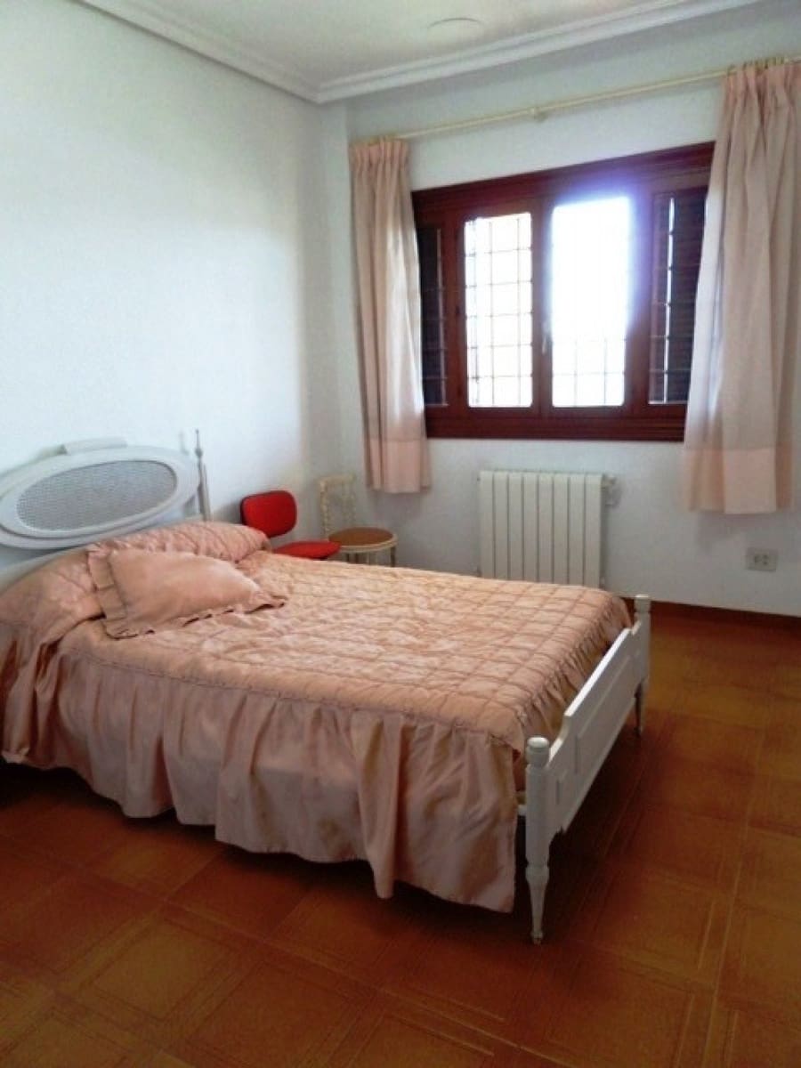 5 bedroom Villa for sale in Puerto de Mazarron with pool garage - € 799,900 (Ref: 4219860)