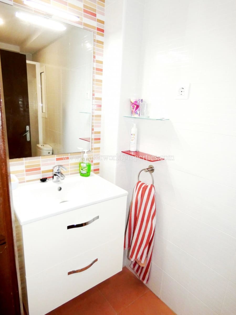 6 soveværelse Lejlighed til salg i Puerto de Mazarron - € 228.000 (Ref: 6152570)