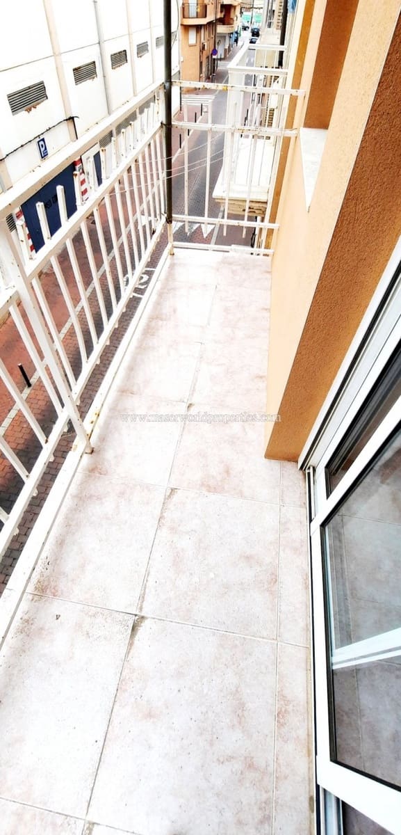 Apartamento de 2 habitaciones en Puerto de Mazarron en venta - 89.900 € (Ref: 6682363)