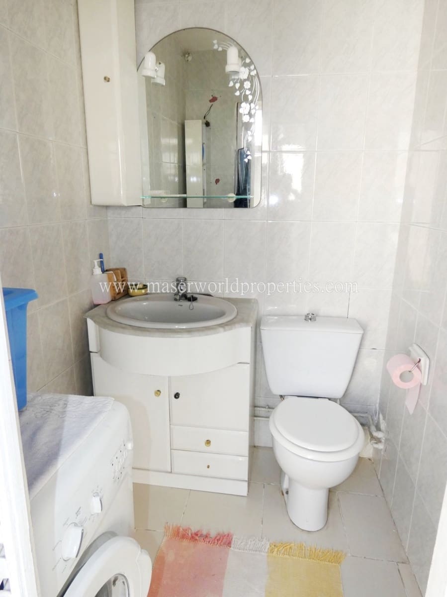 4 soverom Strandleiligheter til salgs i Puerto de Mazarron med garasje - € 279 900 (Ref: 6984480)