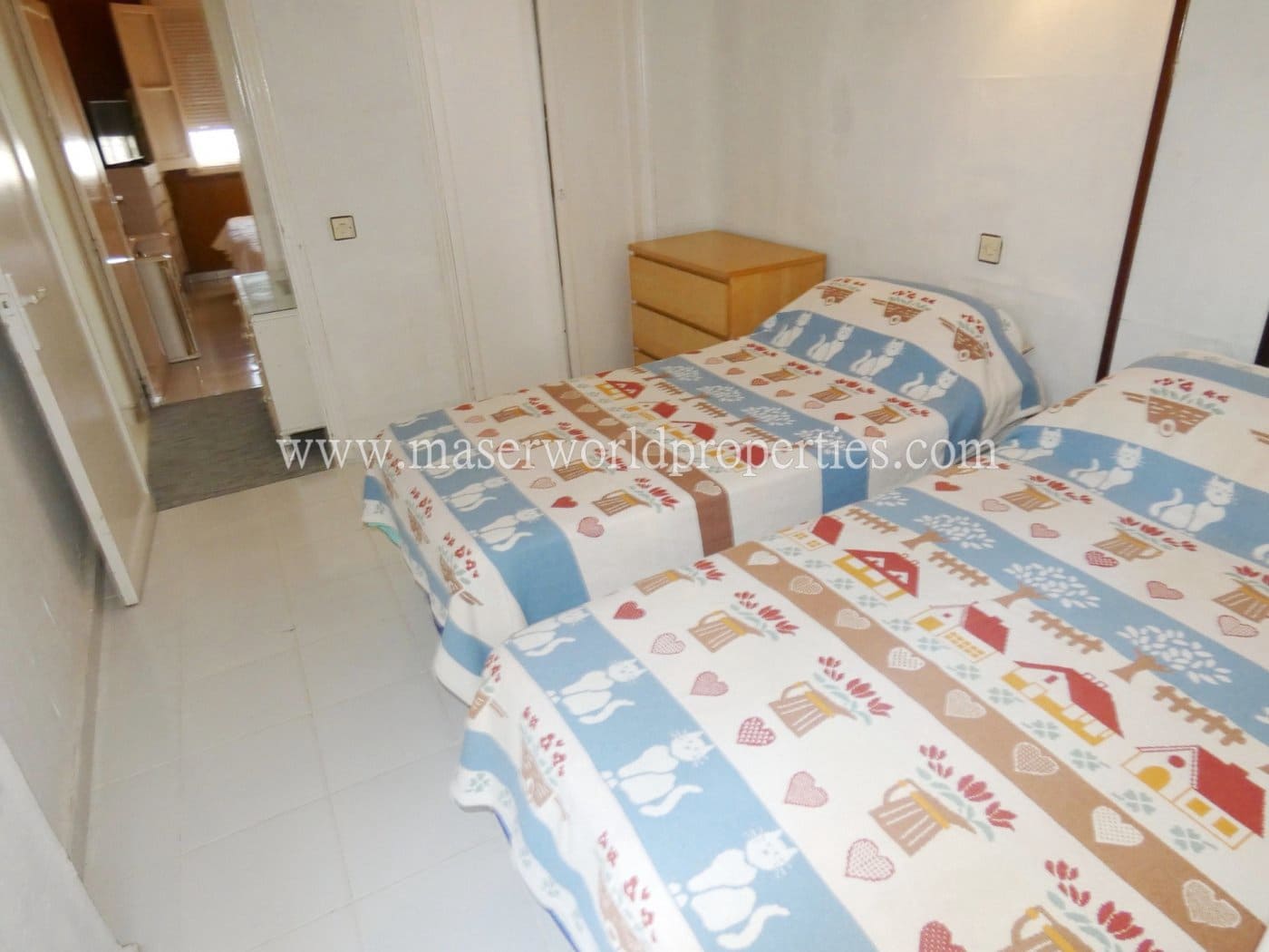 4 soverom Strandleiligheter til salgs i Puerto de Mazarron med garasje - € 279 900 (Ref: 6984480)