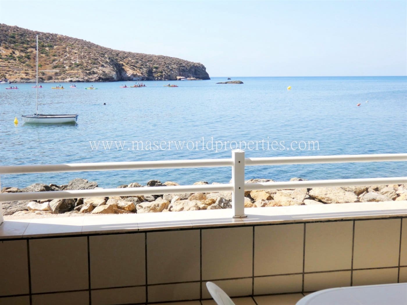 4 soverom Strandleiligheter til salgs i Puerto de Mazarron med garasje - € 279 900 (Ref: 6984480)