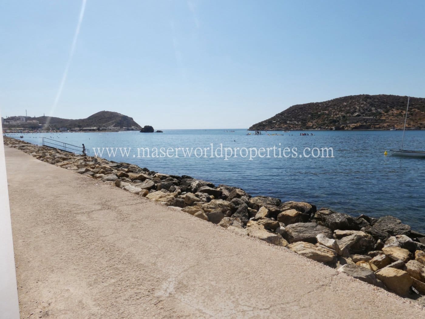 4 soverom Strandleiligheter til salgs i Puerto de Mazarron med garasje - € 279 900 (Ref: 6984480)