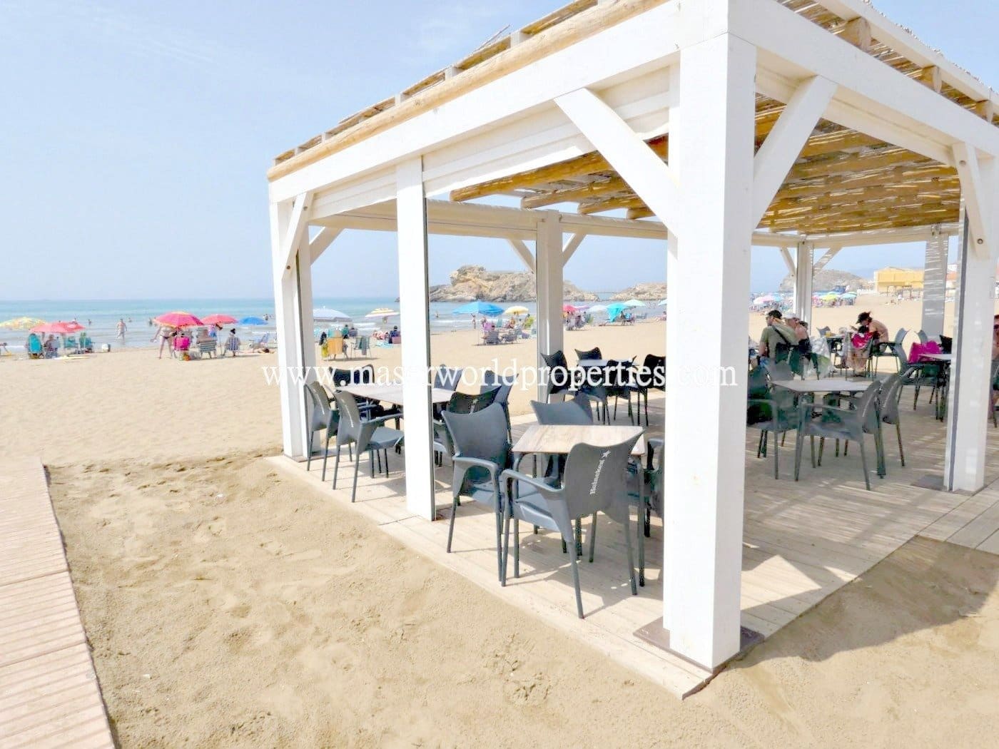 4 soverom Strandleiligheter til salgs i Puerto de Mazarron med garasje - € 279 900 (Ref: 6984480)