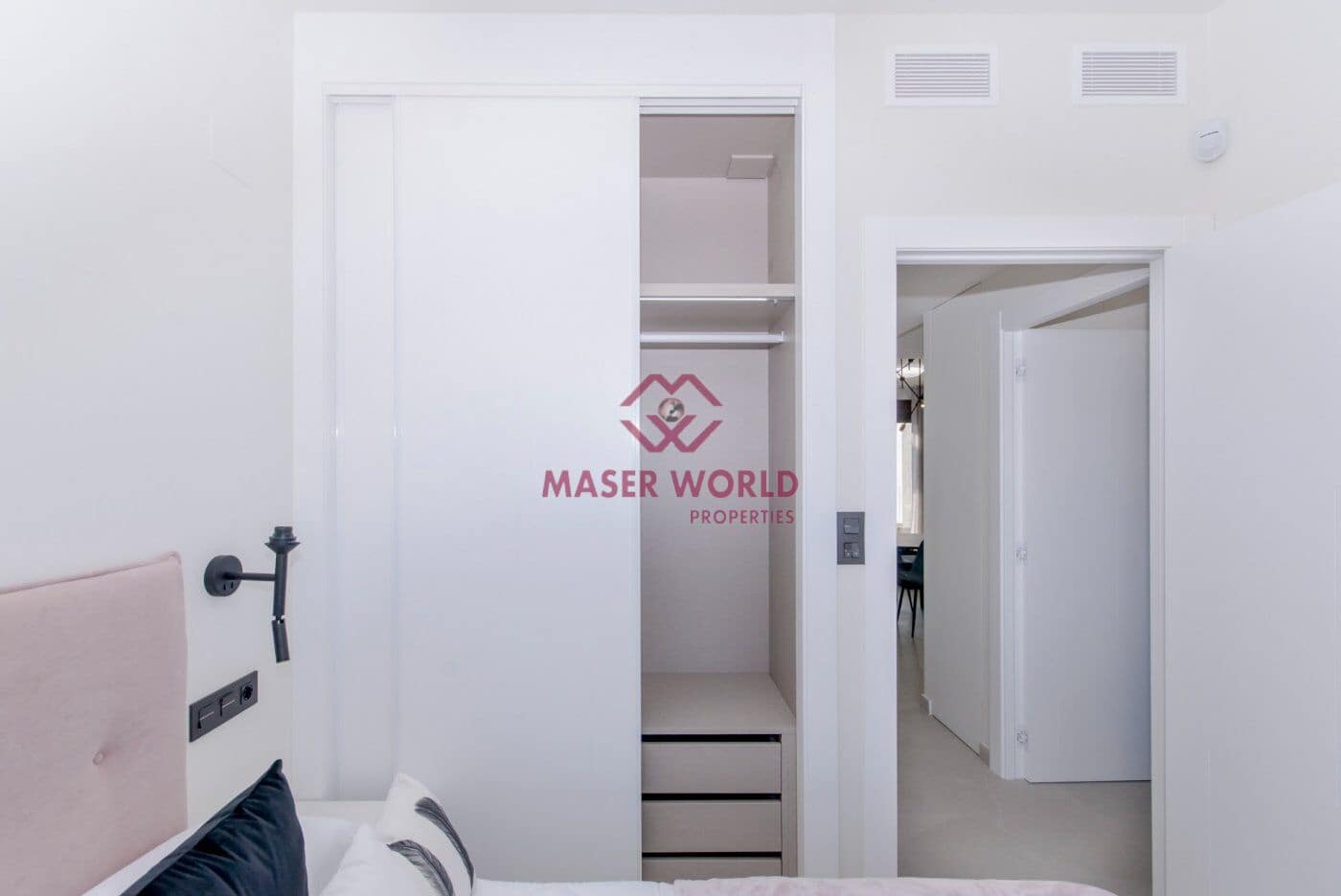 3 soverom Bungalow til salgs i Los Balcones med svømmebasseng garasje - € 325 000 (Ref: 7097359)