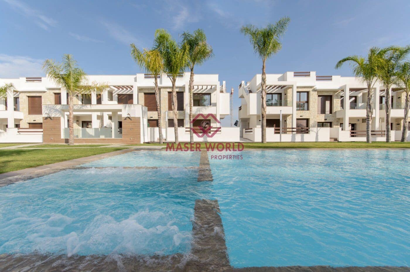 3 soverom Bungalow til salgs i Los Balcones med svømmebasseng garasje - € 325 000 (Ref: 7097359)