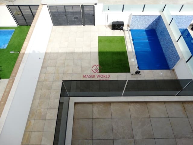 3 soveværelse Semi-Rækkehus til salg i Santiago de la Ribera, San Javier med swimmingpool - € 430.000 (Ref: 7561538)