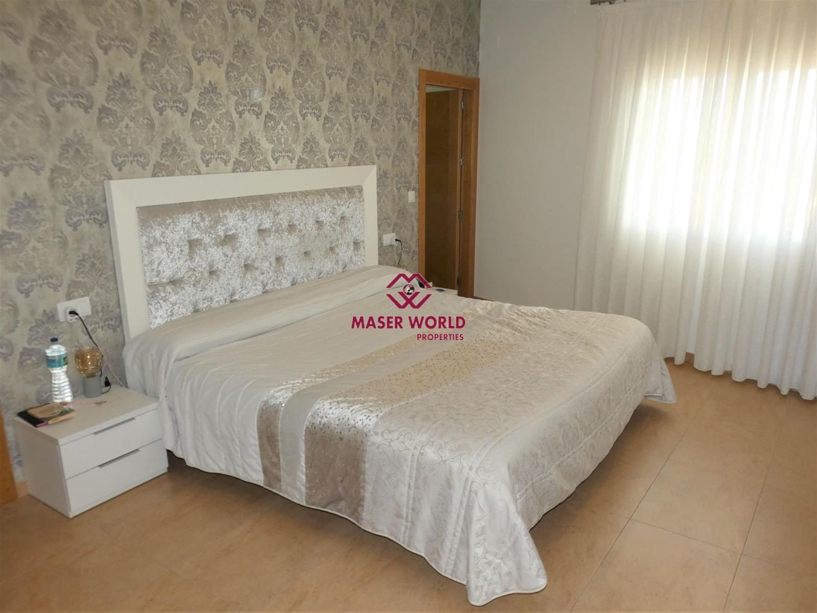 3 slaapkamer Villa te koop in El Pareton met garage - € 255.000 (Ref: 7860429)