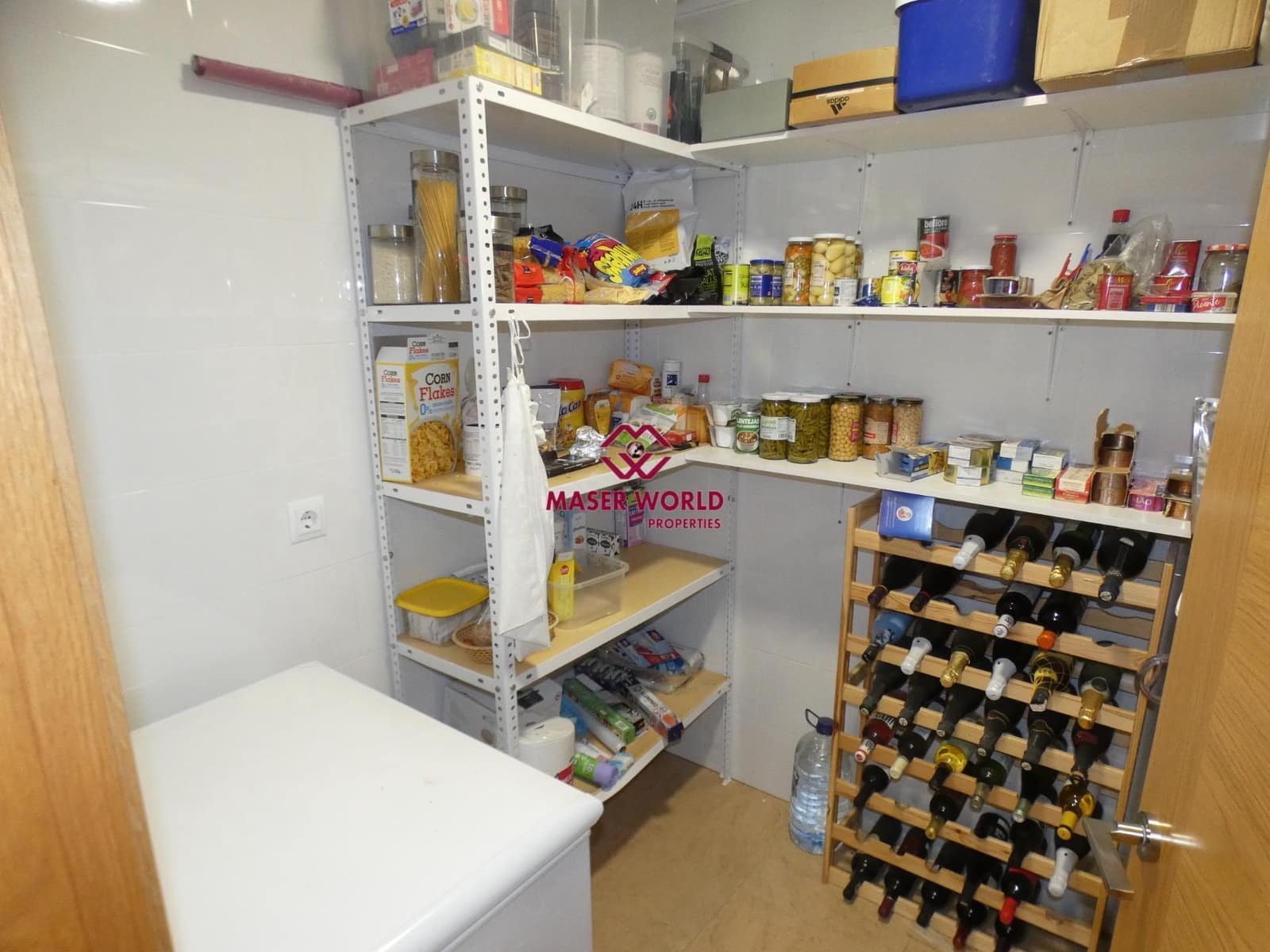 3 slaapkamer Villa te koop in El Pareton met garage - € 255.000 (Ref: 7860429)