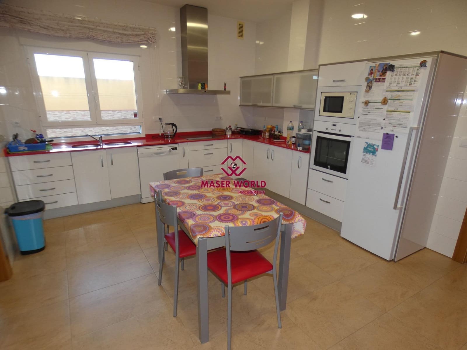 3 slaapkamer Villa te koop in El Pareton met garage - € 255.000 (Ref: 7860429)