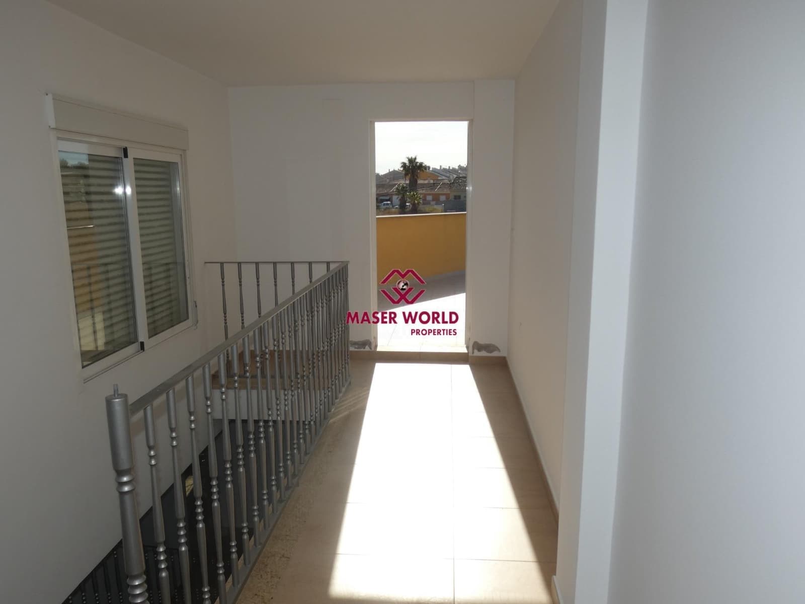 3 slaapkamer Villa te koop in El Pareton met garage - € 255.000 (Ref: 7860429)