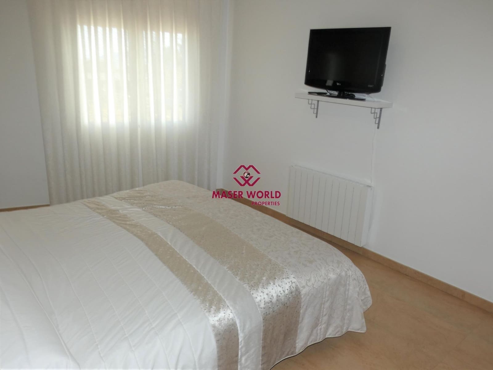 3 slaapkamer Villa te koop in El Pareton met garage - € 255.000 (Ref: 7860429)