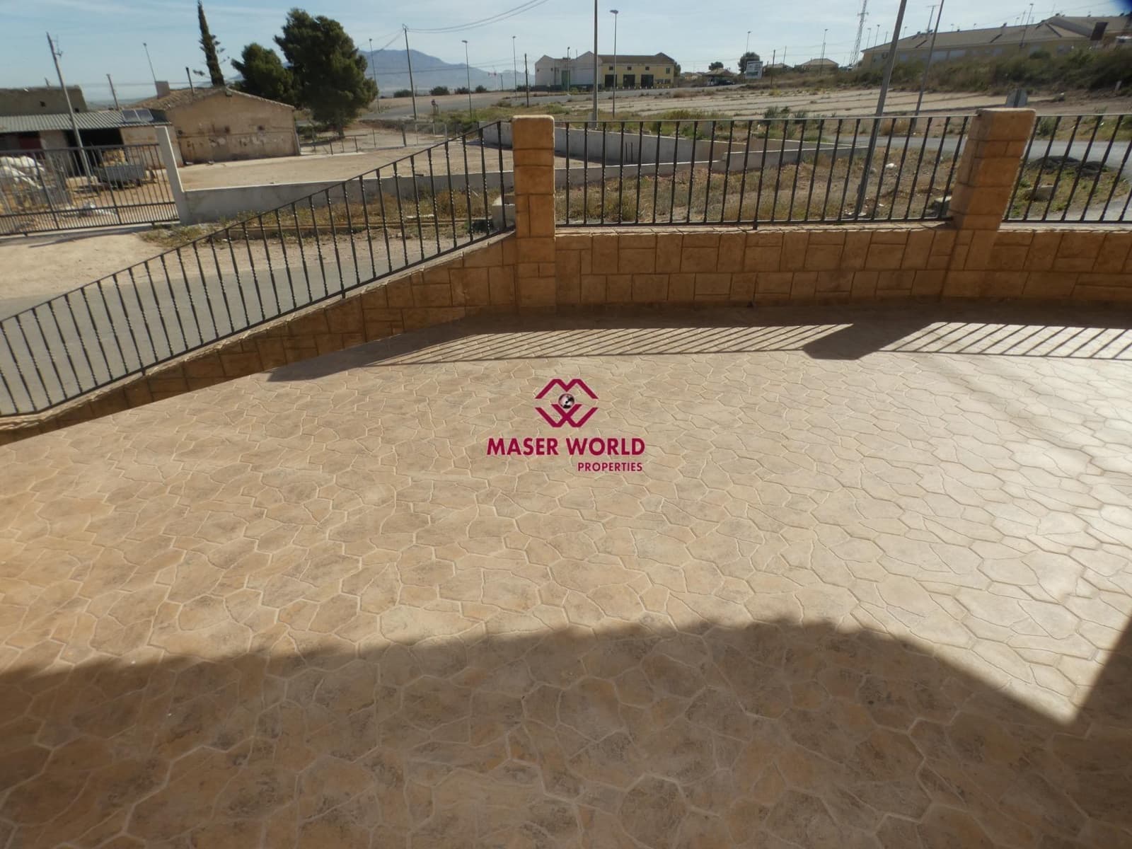 3 slaapkamer Villa te koop in El Pareton met garage - € 255.000 (Ref: 7860429)