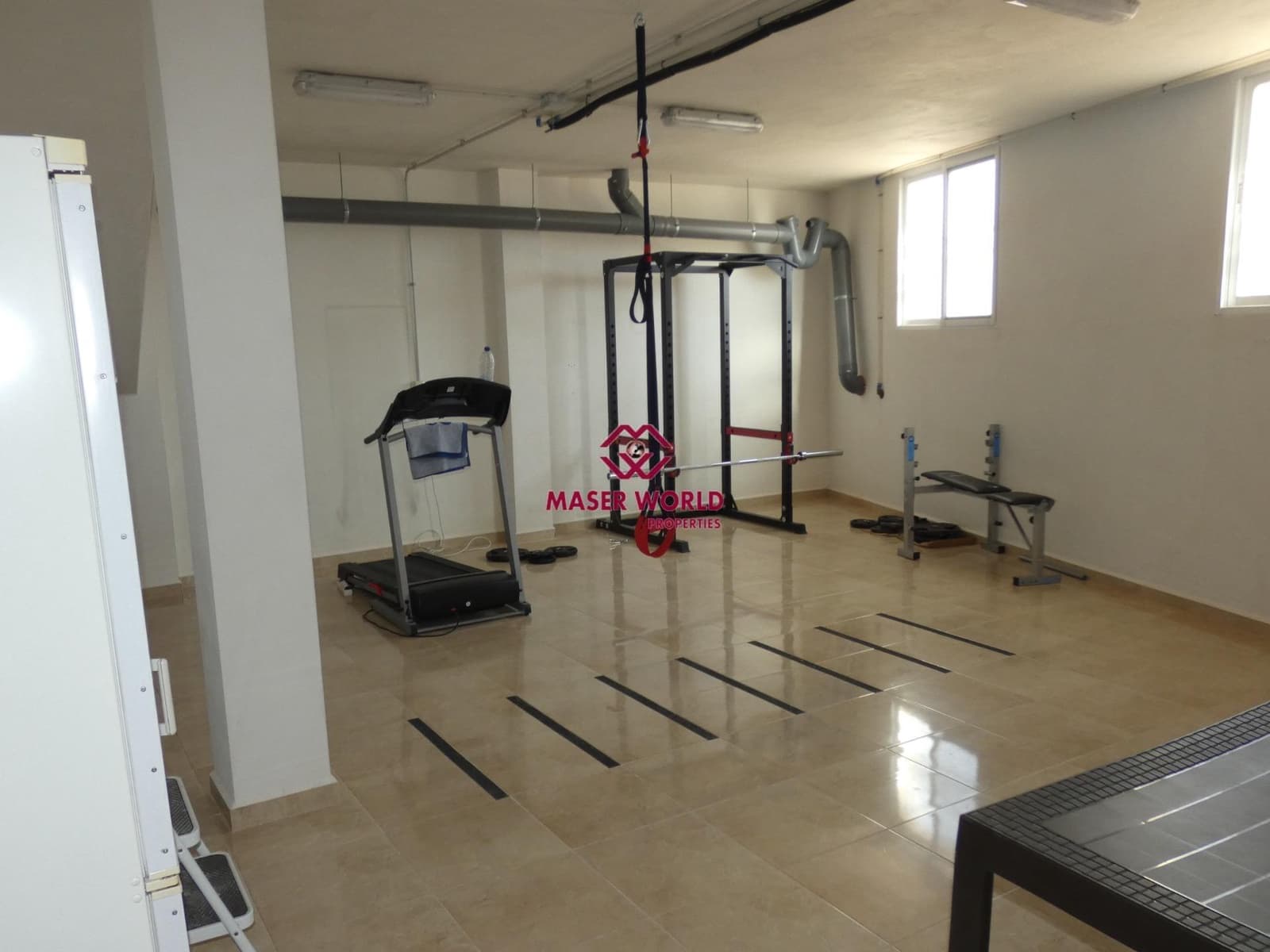 3 slaapkamer Villa te koop in El Pareton met garage - € 255.000 (Ref: 7860429)