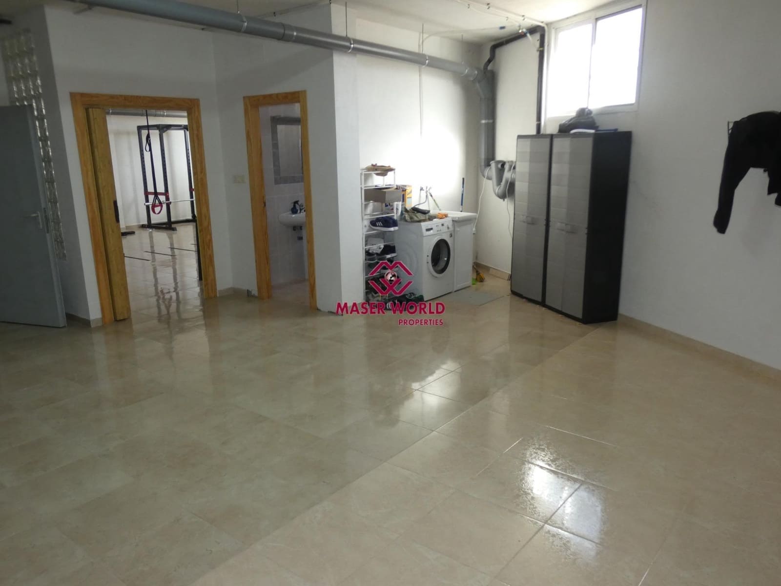 3 slaapkamer Villa te koop in El Pareton met garage - € 255.000 (Ref: 7860429)