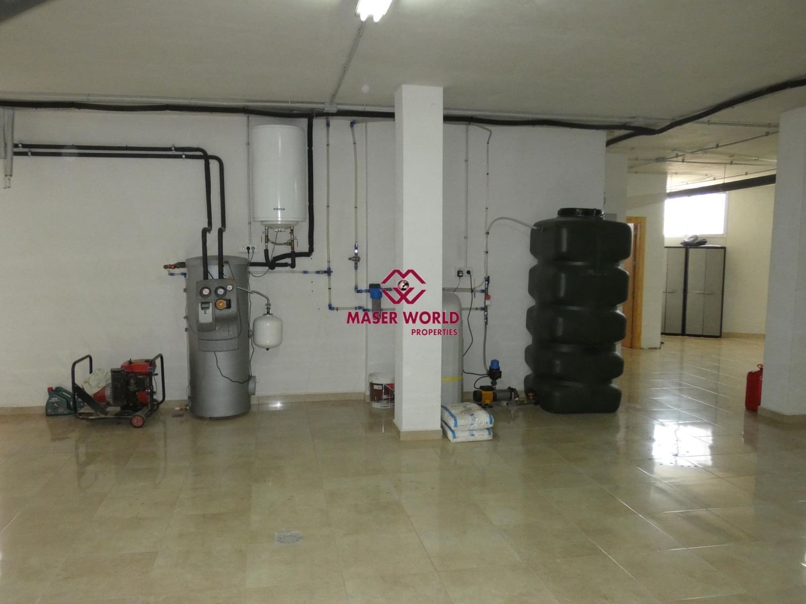 3 slaapkamer Villa te koop in El Pareton met garage - € 255.000 (Ref: 7860429)