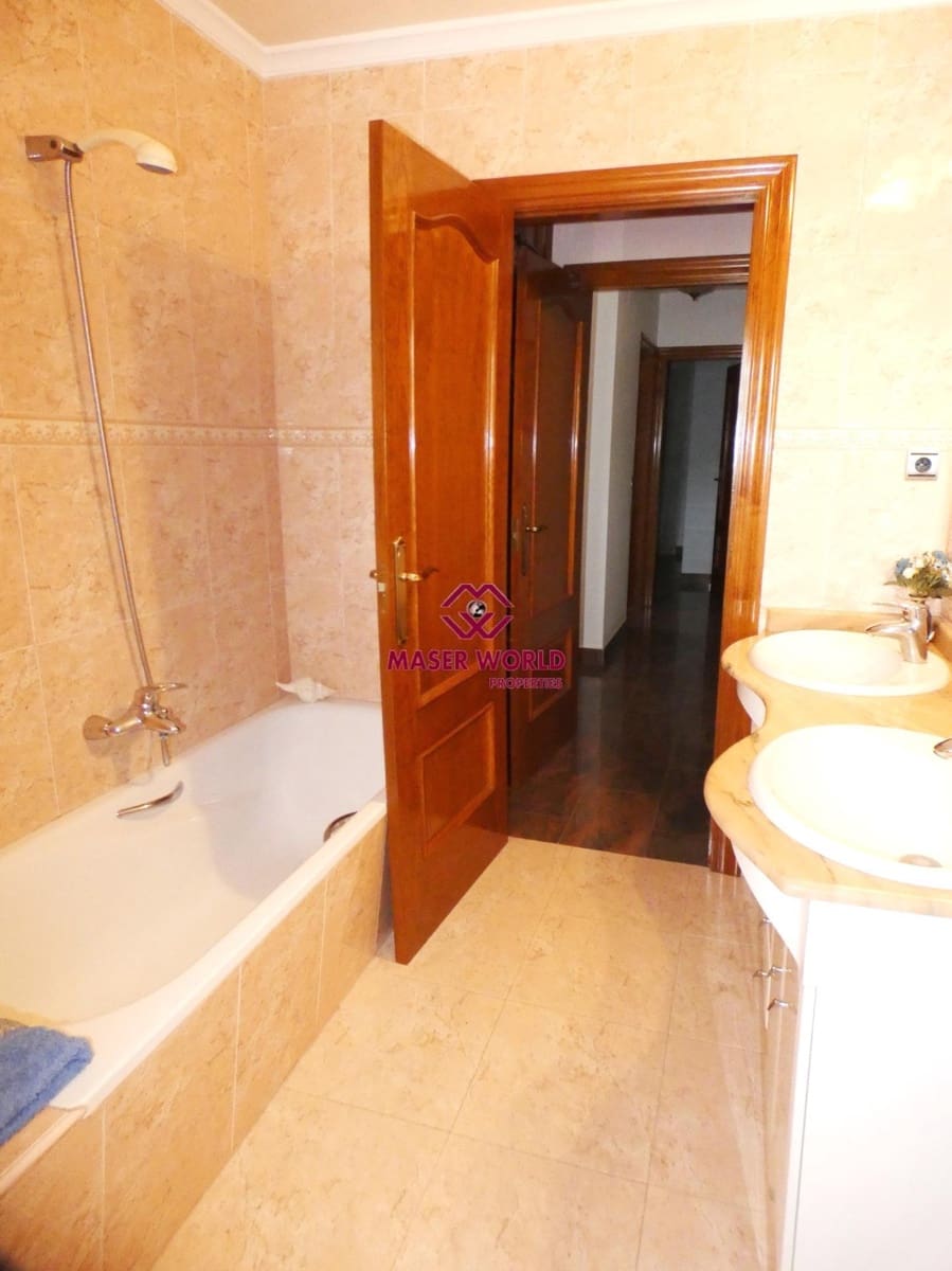 5 soveværelse Villa til salg i Puerto de Mazarron med garage - € 410.000 (Ref: 7877440)