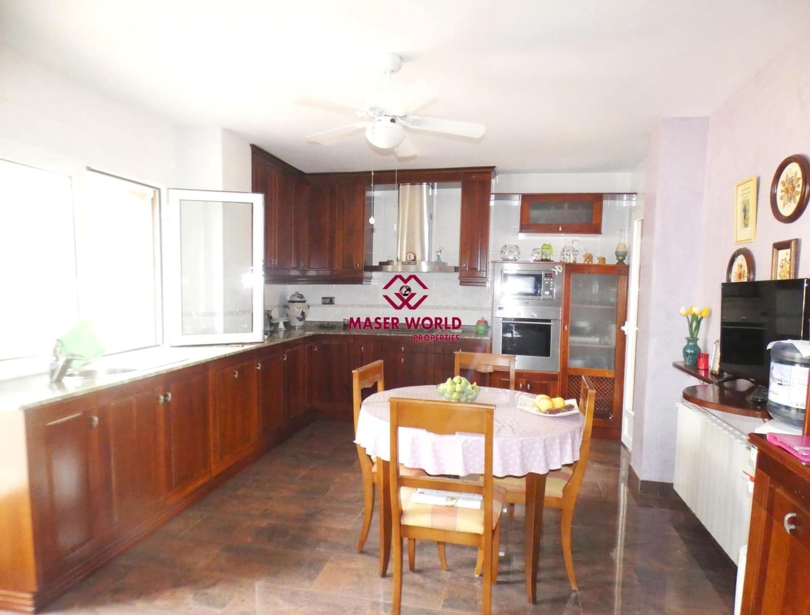 5 soveværelse Villa til salg i Puerto de Mazarron med garage - € 410.000 (Ref: 7877440)