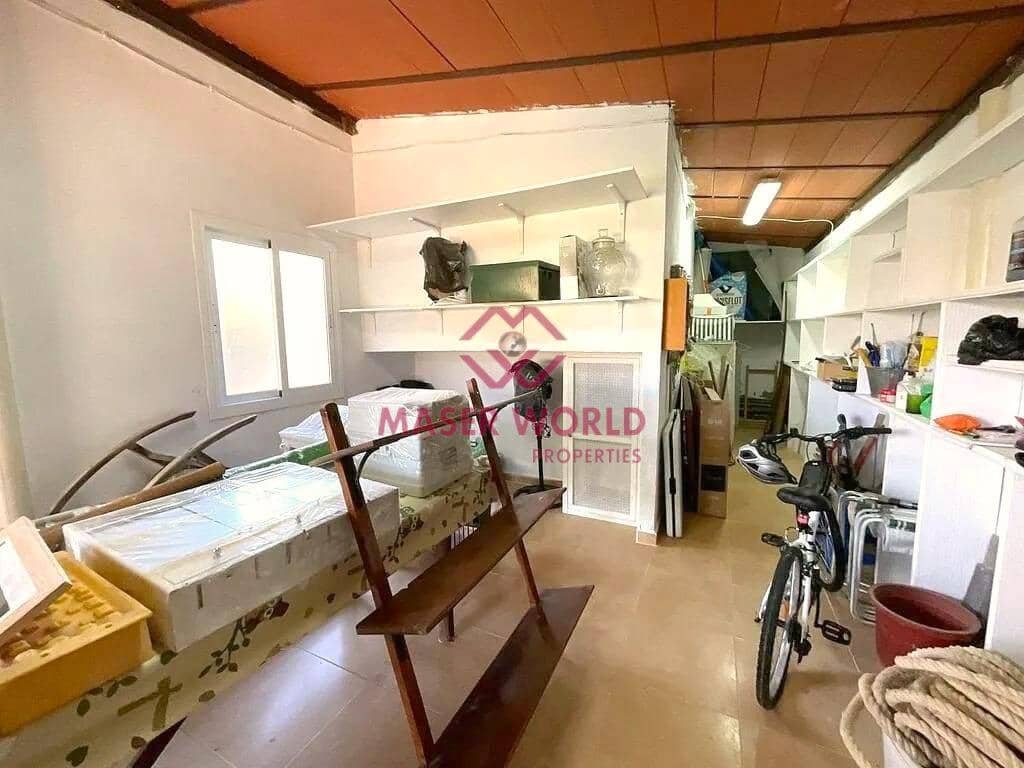 4 soveværelse Finca/Landehus til salg i La Majada med swimmingpool - € 267.000 (Ref: 8131249)