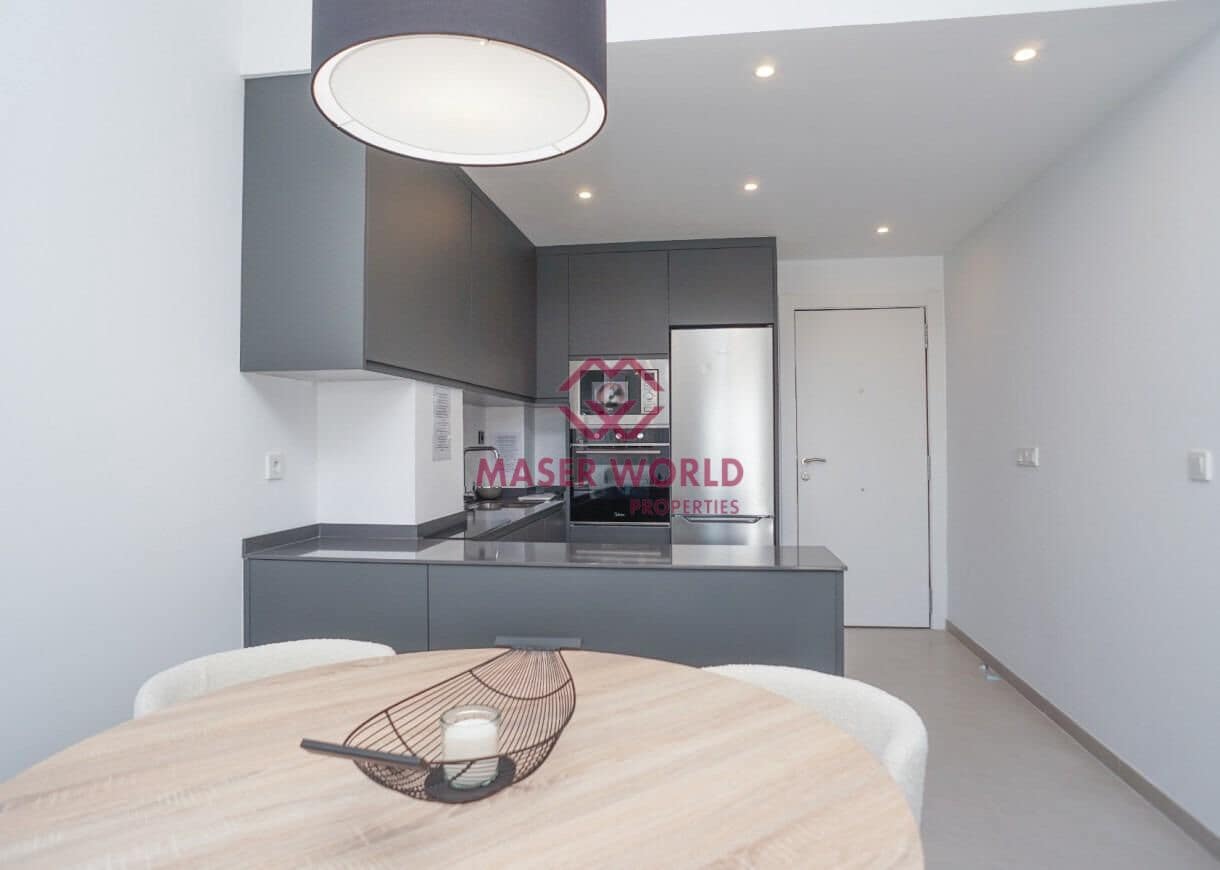 2 sovrum Lägenhet till salu i Torrevieja med pool - 315 000 € (Ref: 8253958)