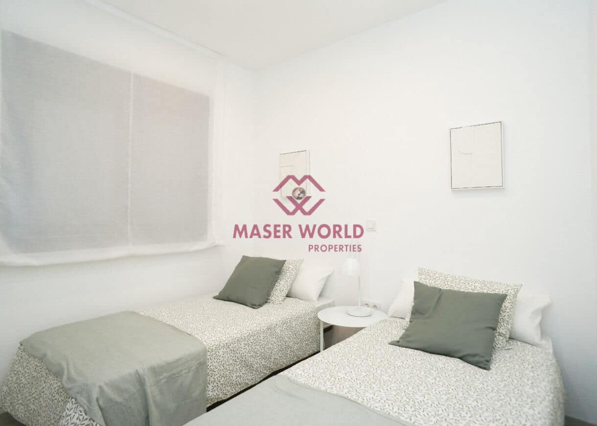 2 sovrum Lägenhet till salu i Torrevieja med pool - 315 000 € (Ref: 8253958)