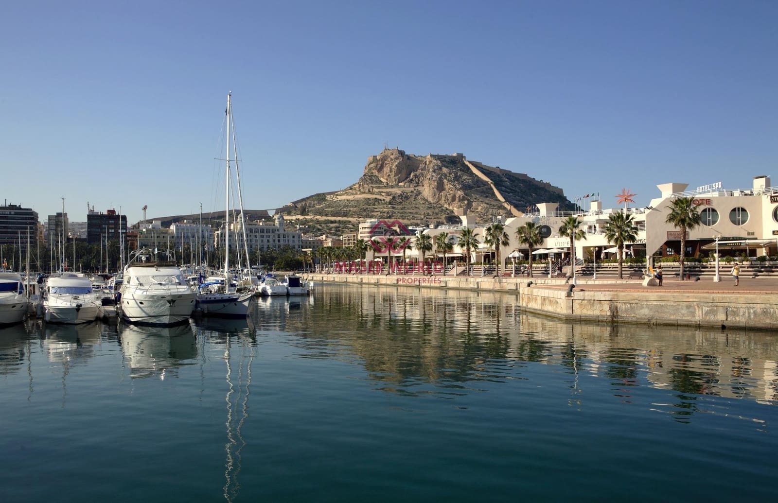 2 sovrum Lägenhet till salu i Torrevieja med pool - 315 000 € (Ref: 8253958)