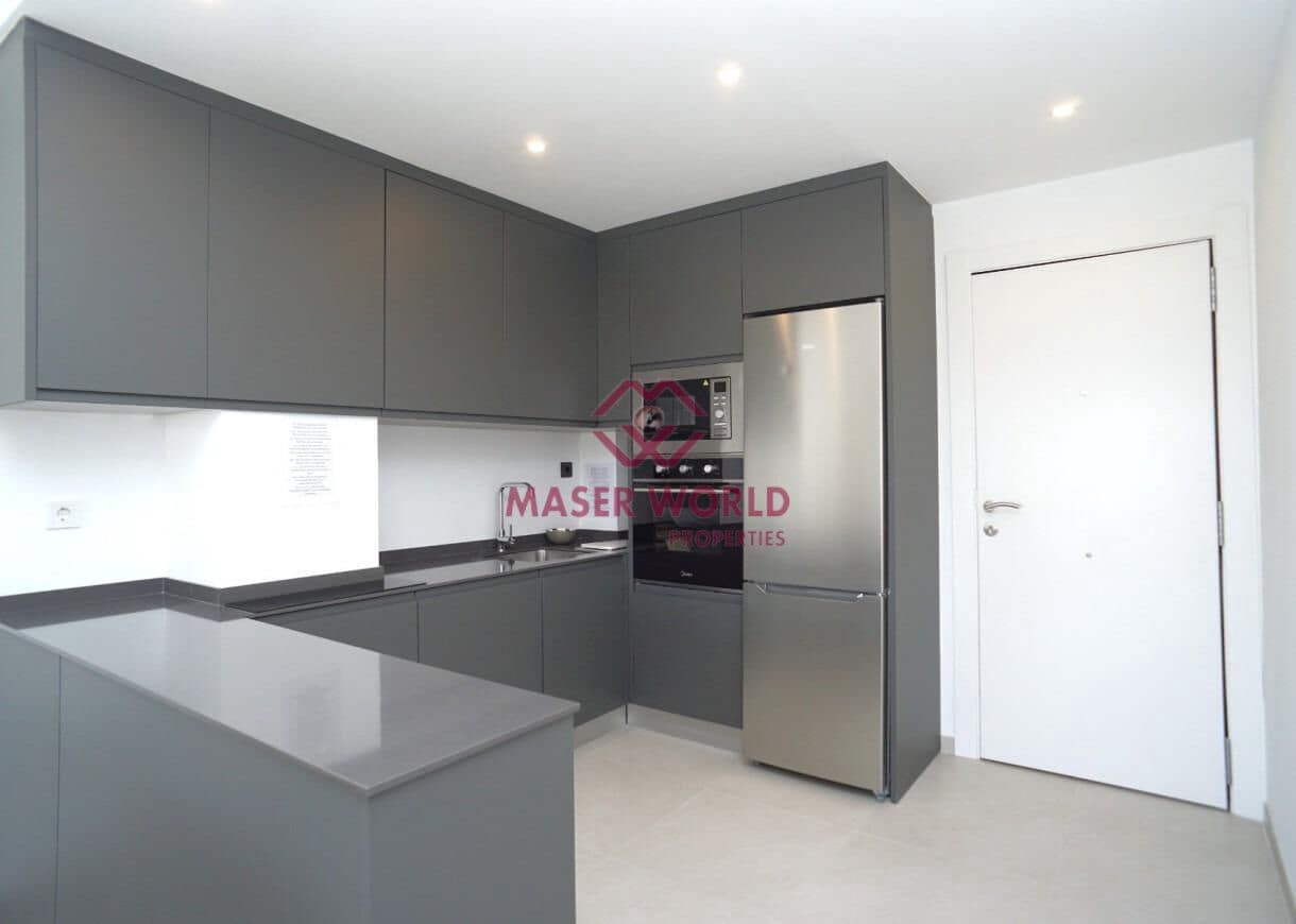 3 soveværelse Penthouse til salg i Torrevieja med swimmingpool - € 540.000 (Ref: 8253959)