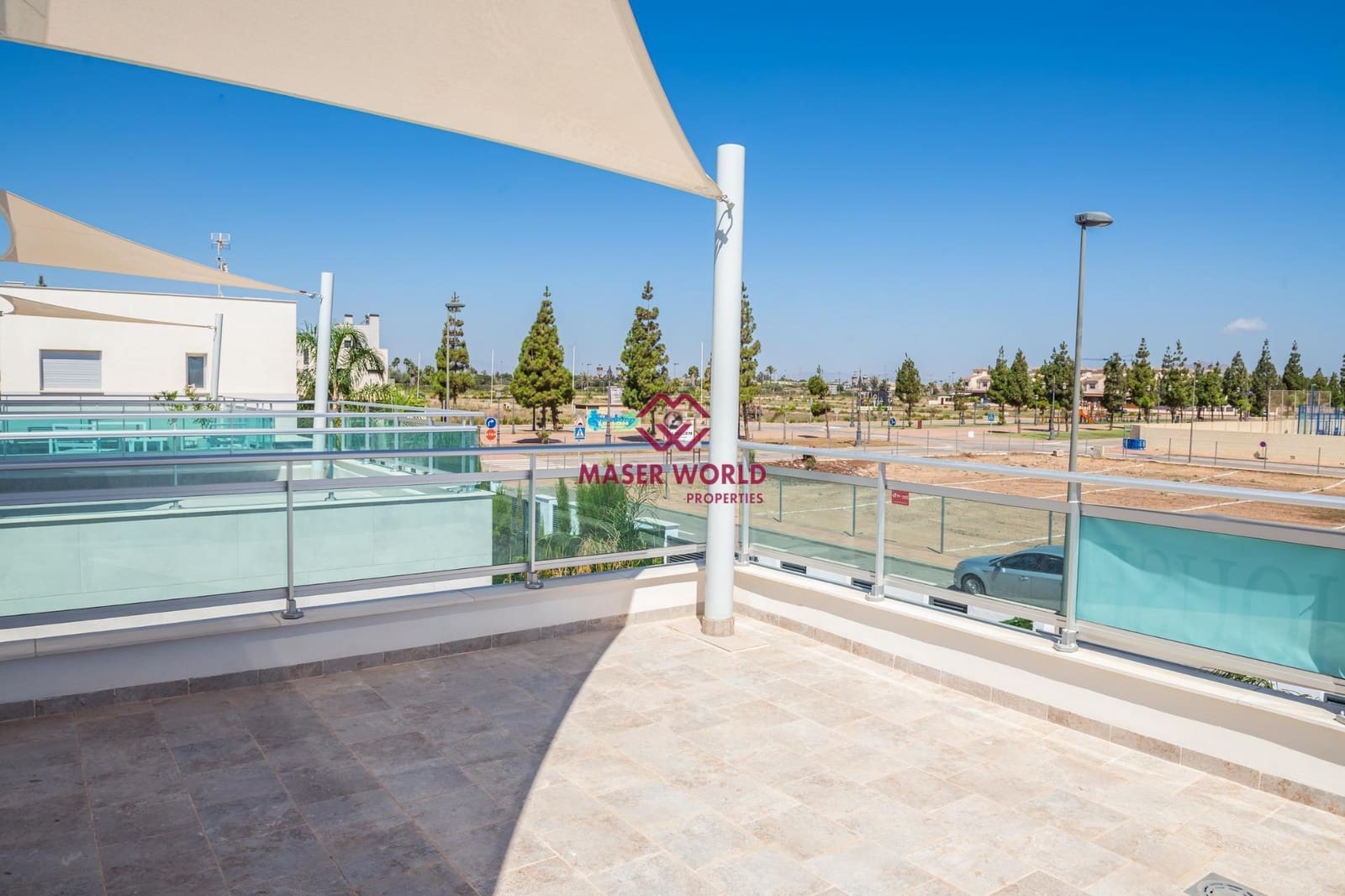 3 Zimmer Villa zu verkaufen in Los Alcazares mit Pool Garage - 445.000 € (Ref: 8377710)