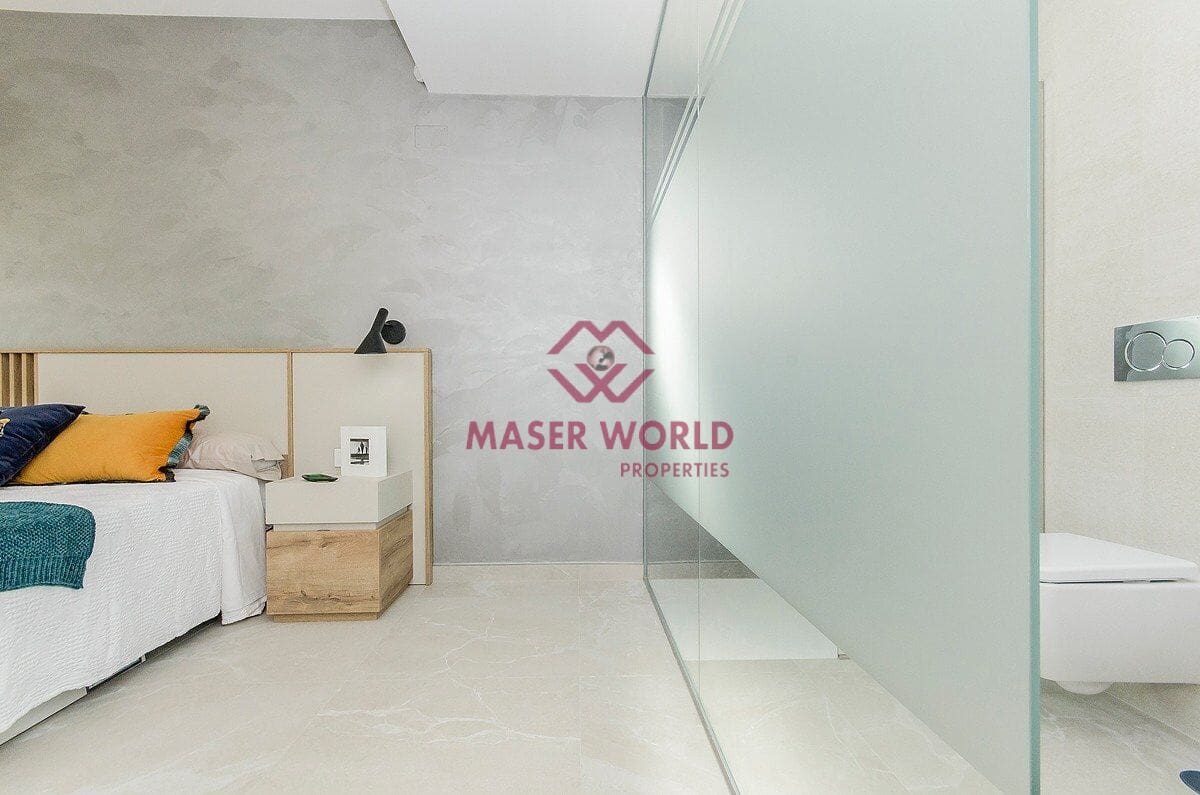 2 soverom Bungalow til salgs i San Miguel de Salinas med svømmebasseng - € 375 000 (Ref: 8460422)