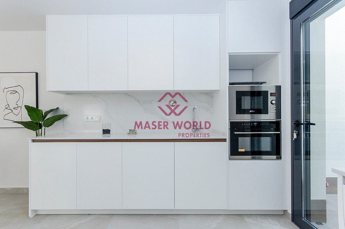 2 soverom Bungalow til salgs i San Miguel de Salinas med svømmebasseng - € 375 000 (Ref: 8460422)