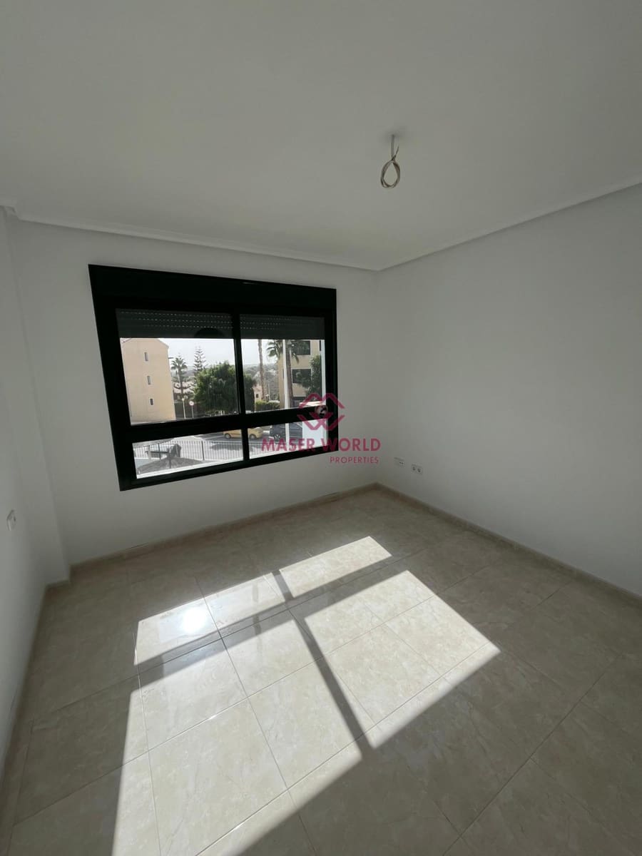 2 sovrum Takvåning till salu i Orihuela Costa med pool garage - 347 700 € (Ref: 8691246)