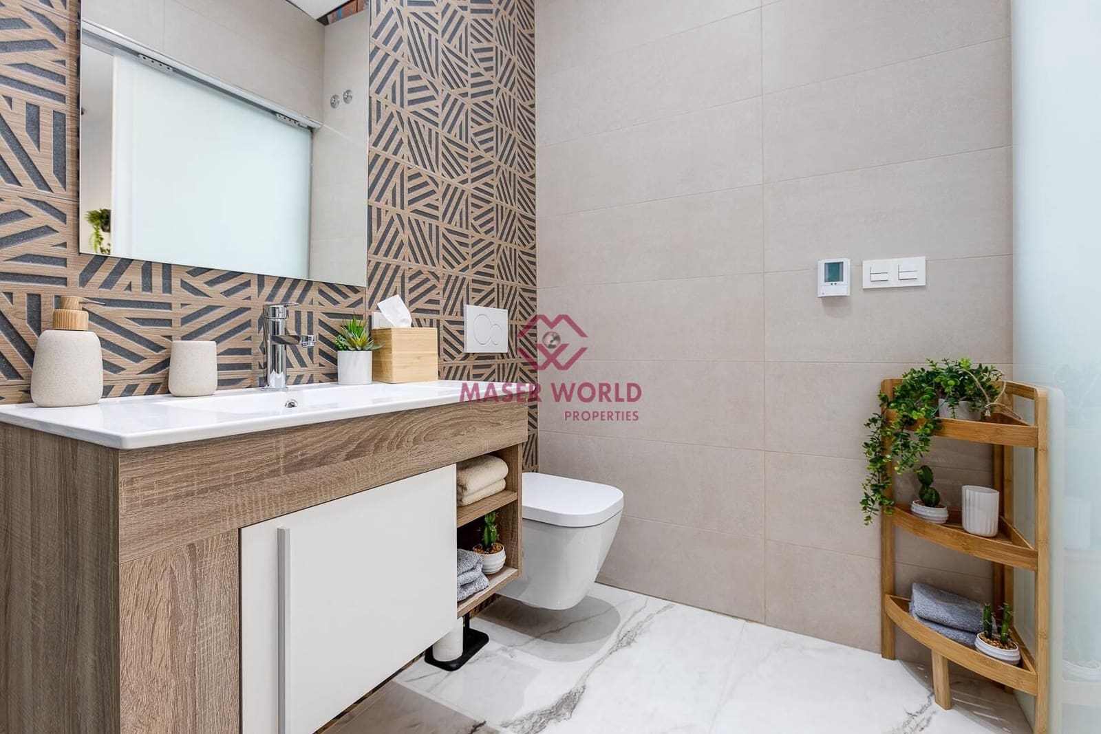 3 bedroom Villa for sale in Ciudad Quesada with pool - € 496,000 (Ref: 8708172)