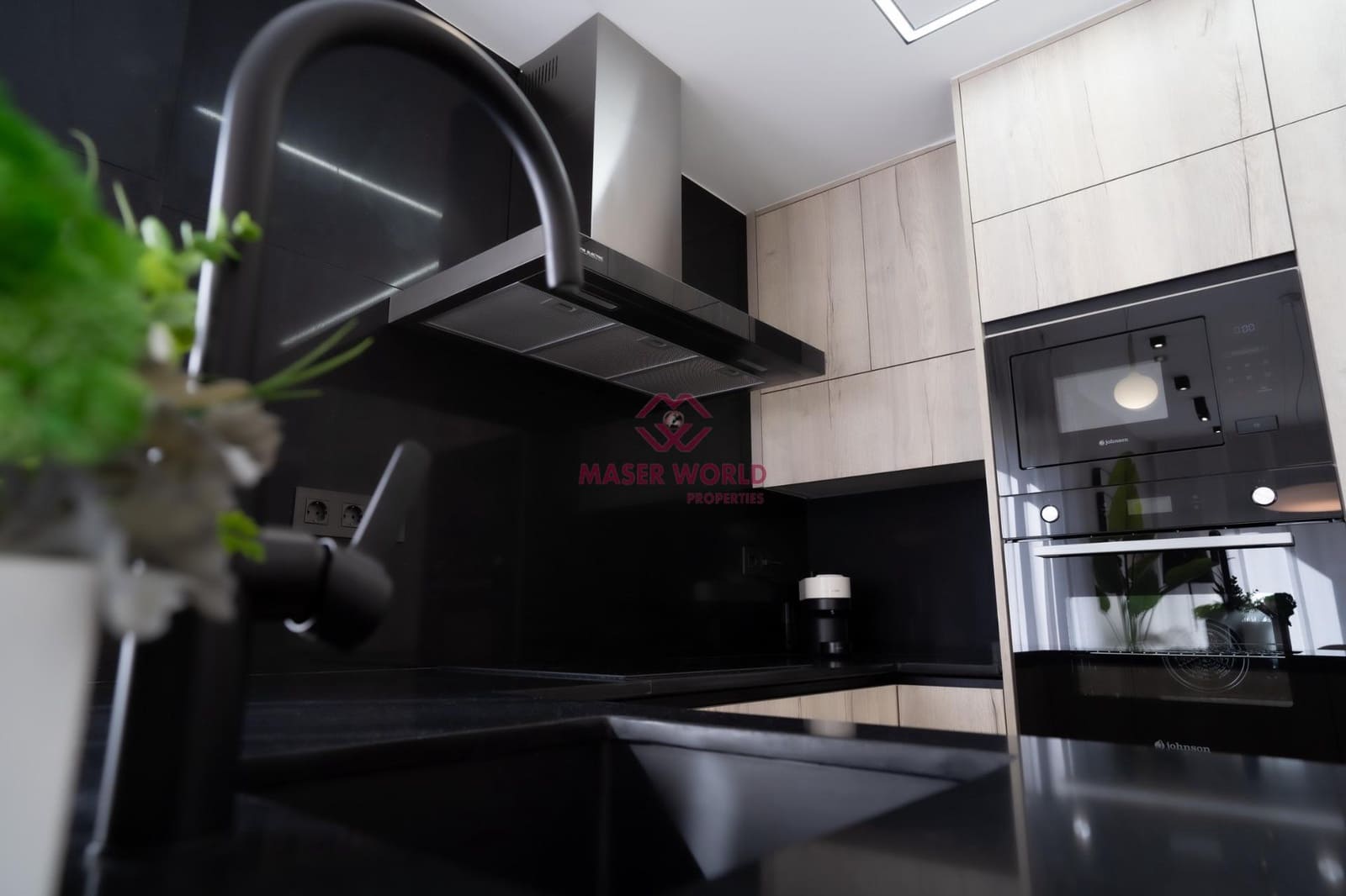 3 bedroom Bungalow for sale in Pilar de la Horadada with pool - € 305,000 (Ref: 8792692)