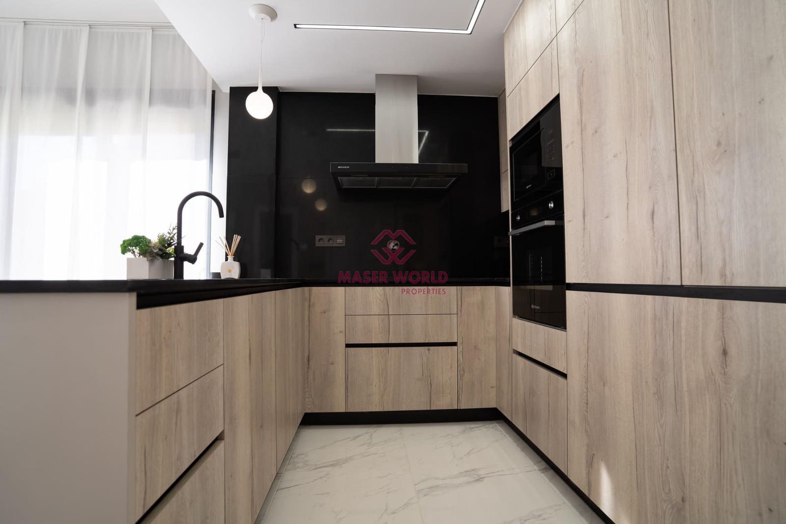 3 bedroom Bungalow for sale in Pilar de la Horadada with pool - € 305,000 (Ref: 8792692)