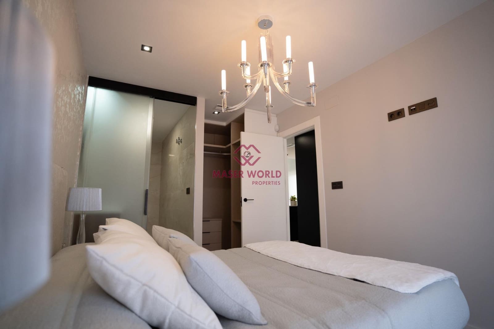 2 bedroom Bungalow for sale in Pilar de la Horadada with pool - € 330,000 (Ref: 8792693)