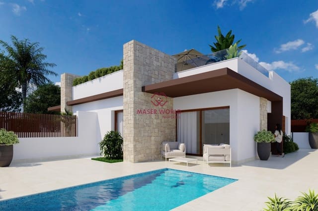 2 soverom Kjedet enebolig til salgs i Desamparados - Hurchillo - Torremendo, Orihuela med svømmebasseng - € 345 000 (Ref: 8836704)