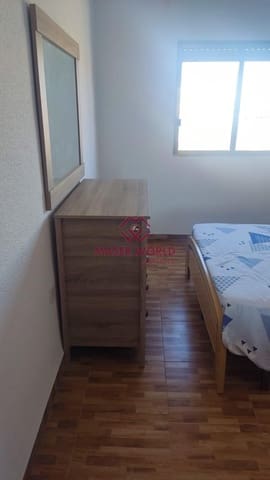 Piso de 3 habitaciones en La Manga del Mar Menor en venta con piscina - 185.000 € (Ref: 8929942)