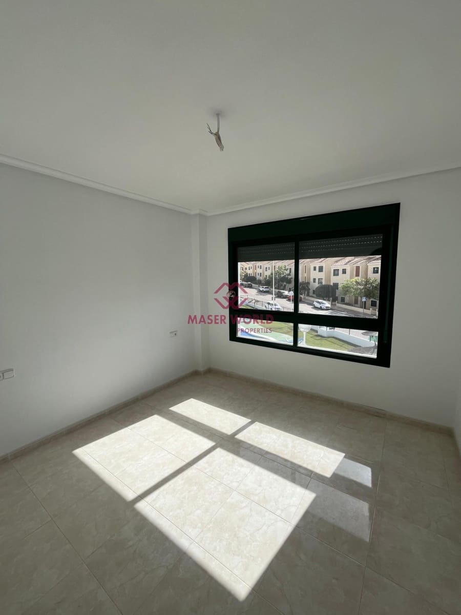 2 soveværelse Lejlighed til salg i Orihuela Costa med swimmingpool garage - € 325.800 (Ref: 8976027)