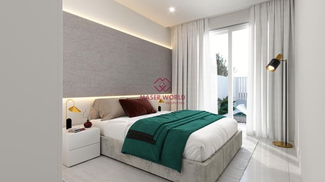 3 soverom Villa til salgs i Los Alcázares med svømmebasseng - € 392 000 (Ref: 8976028)